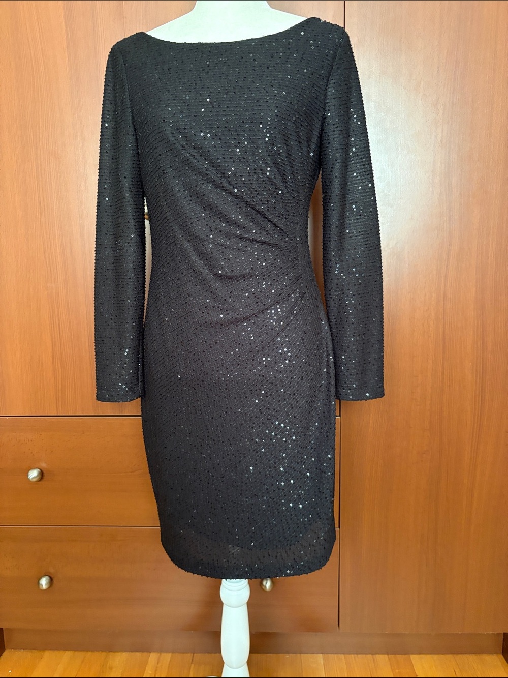 Vince Camuto Black Long-Sleeve Sequin Sheath Dress